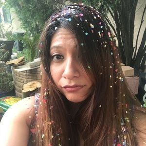 Meet your Posher, Liz